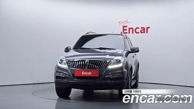 KGM Rexton W интерьер
