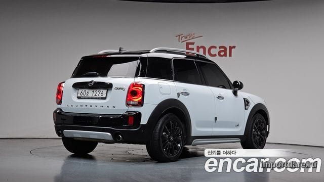 MINI COOPER S COUNTRYMAN 2018 — 76 309 км, белый, Корея — под ключ — фото 1
