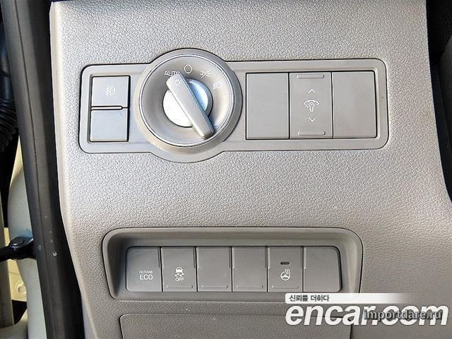 HYUNDAI SOLATI 2018 — 336 239 км, белый-перламутр, Корея — под ключ — фото 12