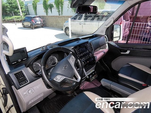 HYUNDAI SOLATI 2018 — 336 239 км, белый-перламутр, Корея — под ключ — фото 8