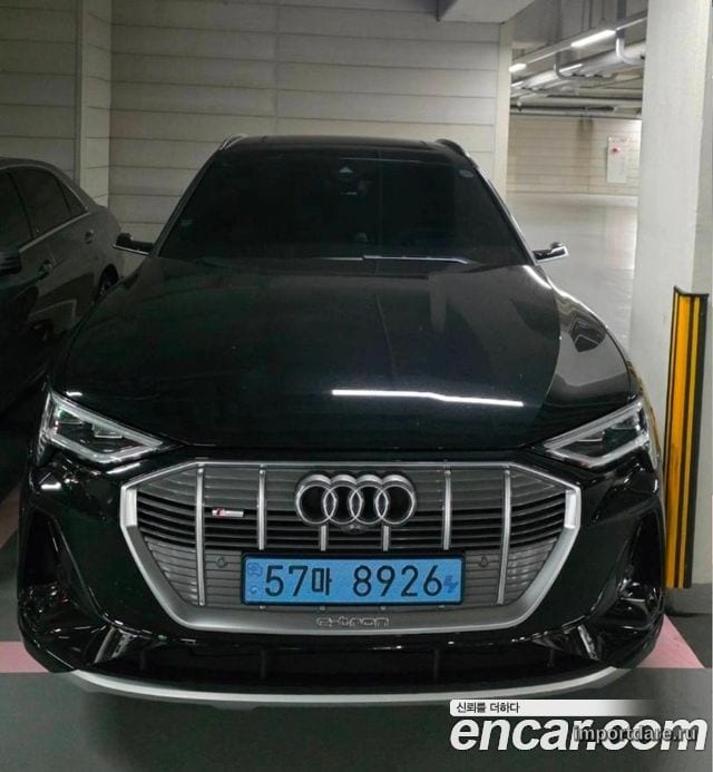 Audi e-tron 2022