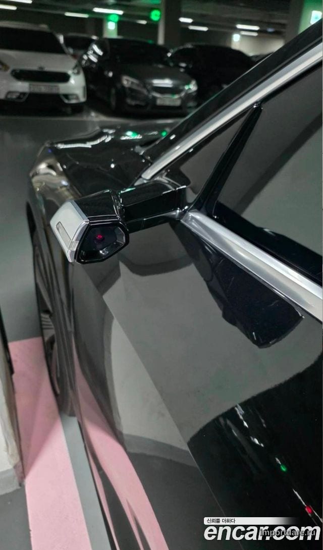 AUDI E-TRON 2022 — 49 000 км, чёрный, Корея — под ключ — фото 6
