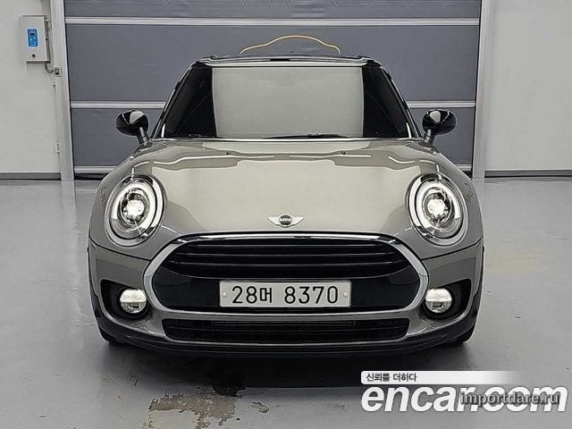 MINI COOPER D CLUBMAN 2018 — 32 798 км, серый, Корея — под ключ — фото 2