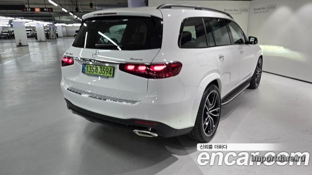 Mercedes-Benz Gls сзади