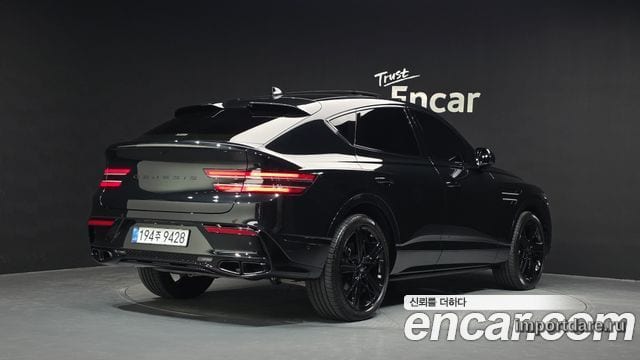 Genesis GV80 Coupe сбоку