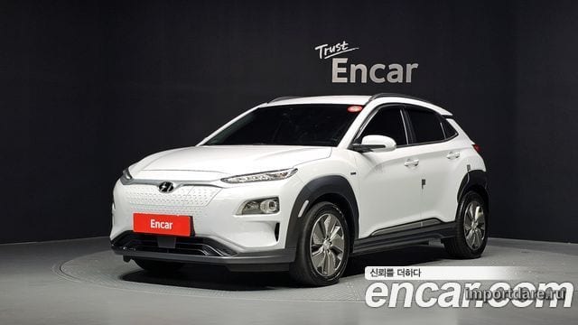 HYUNDAI KONA ELECTRIC 2019 — 152 720 км, белый, Корея — под ключ — фото 1
