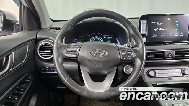 HYUNDAI KONA ELECTRIC 2019 — 152 720 км, белый, Корея — под ключ — фото 12