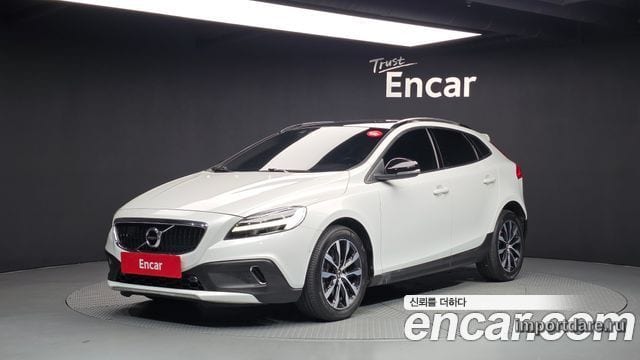 Volvo V40 2019
