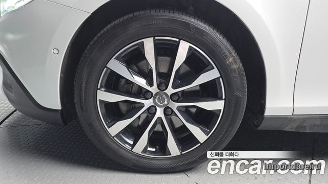 Volvo V40 Cross Country детали