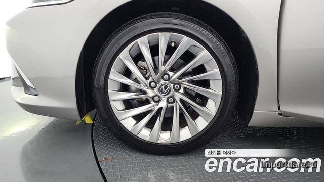 LEXUS ES300H 2022 — 32 236 км, светло-золотистый, Корея — под ключ — фото 5