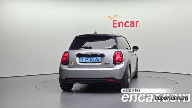 MINI COOPER ELECTRIC 2024 — 20 355 км, серебристый, Корея — под ключ — фото 4