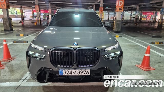 BMW X7 интерьер
