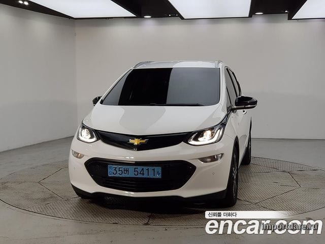 CHEVROLET BOLT 2018 — 239 929 км, белый, Корея — под ключ — фото 2