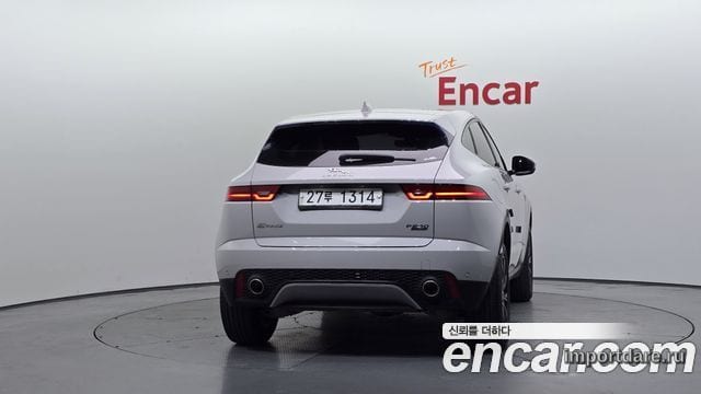 JAGUAR E-PACE 2018 — 147 402 км, серебристо-серый, Корея — под ключ — фото 4