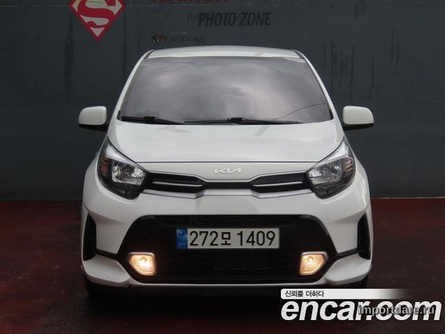 Kia Morning Urban сбоку