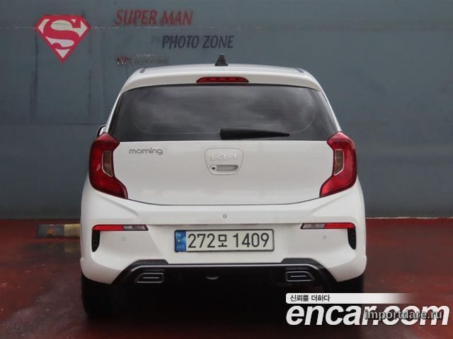 Kia Morning Urban сзади
