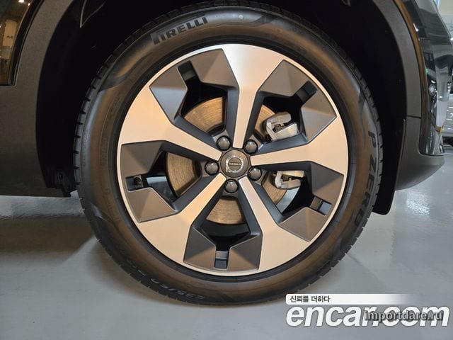 Volvo XC40 детали