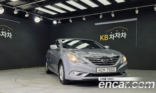 HYUNDAI SONATA THE BRILLIANT 2014 — 171 084 км, серебристо-серый, Корея — под ключ — фото 3