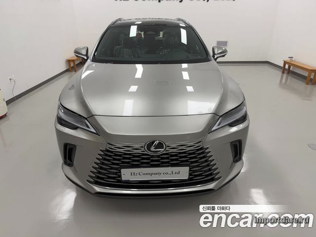 Lexus RX350H интерьер