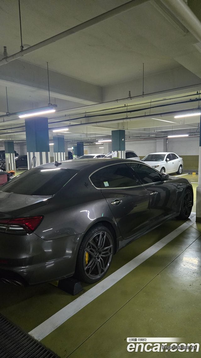 MASERATI QUATTROPORTE 2022 — 63 000 км, серебристо-серый, Корея — под ключ — фото 4