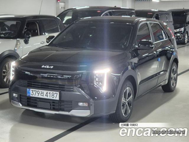 Kia Niro сзади