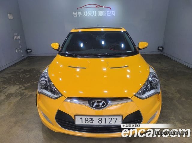 HYUNDAI VELOSTER 2013 — 128 000 км, жёлтый, Корея — под ключ — фото 1