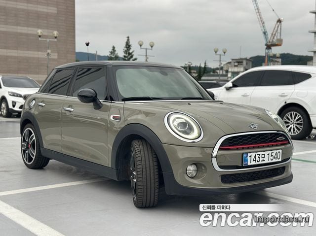 MINI COOPER D 2019 — 40 650 км, светло-золотистый, Корея — под ключ — фото 3