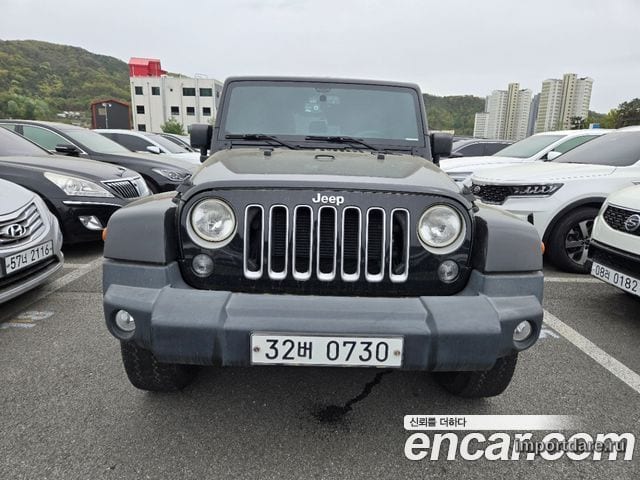 JEEP WRANGLER 2016 — 174 476 км, чёрный, Корея — под ключ — фото 1