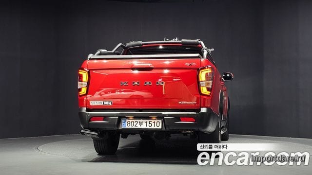KGM Rexton Sports сзади