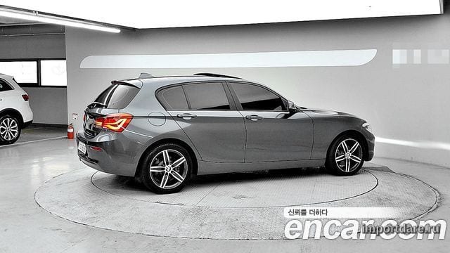 BMW 1 SERIES 2019 — 65 690 км, серый, Корея — под ключ — фото 2