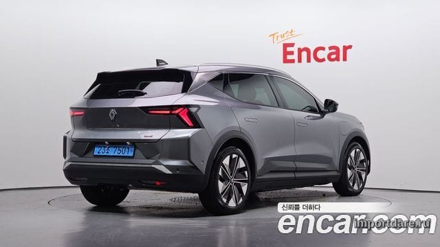 Renault Korea Scenic сбоку