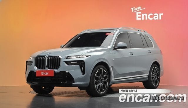BMW X7 2026 — 9 778 км, светло-серебристый, Корея — под ключ — фото 2