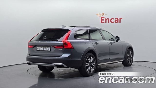 VOLVO V90 CROSS COUNTRY 2019 — 98 073 км, серый, Корея — под ключ — фото 2