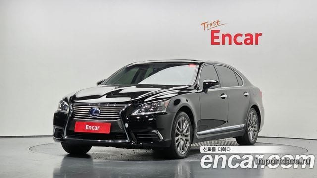 Lexus LS600hL 2016
