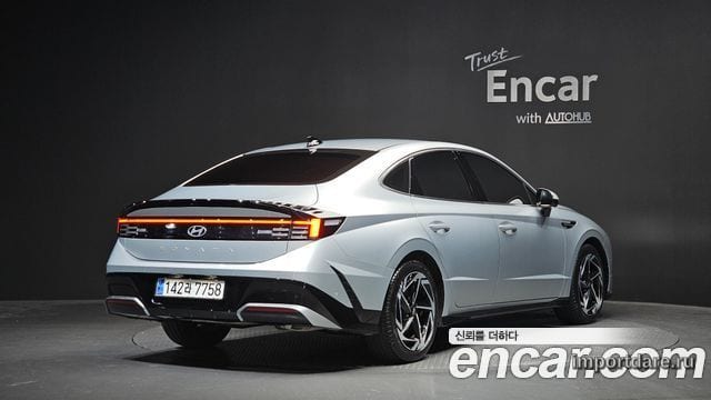 Hyundai Sonata Hybrid 2024