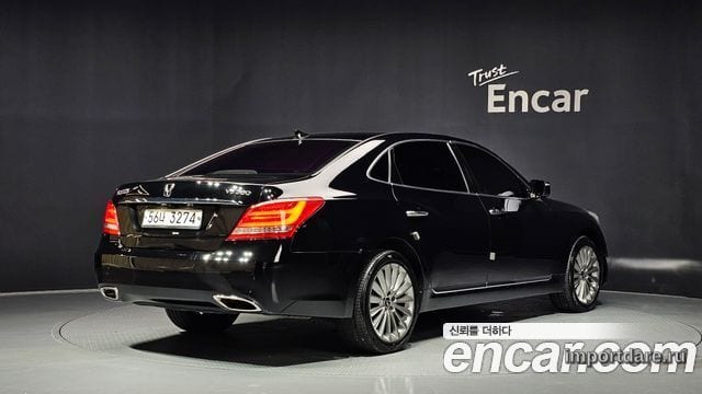 Hyundai Equus сбоку