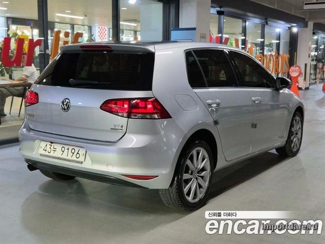 VOLKSWAGEN GOLF 2014 — 180 050 км, серебристо-серый, Корея — под ключ — фото 4