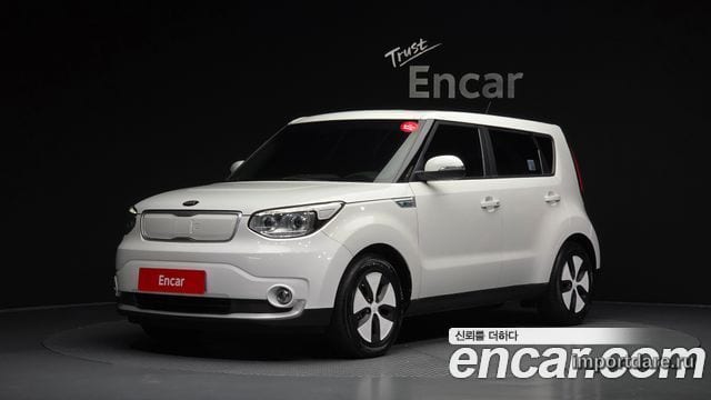 KIA SOUL 2018 — 58 670 км, белый, Корея — под ключ — фото 1