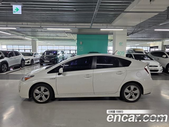 TOYOTA PRIUS 2011 — 352 330 км, белый, Корея — под ключ — фото 6