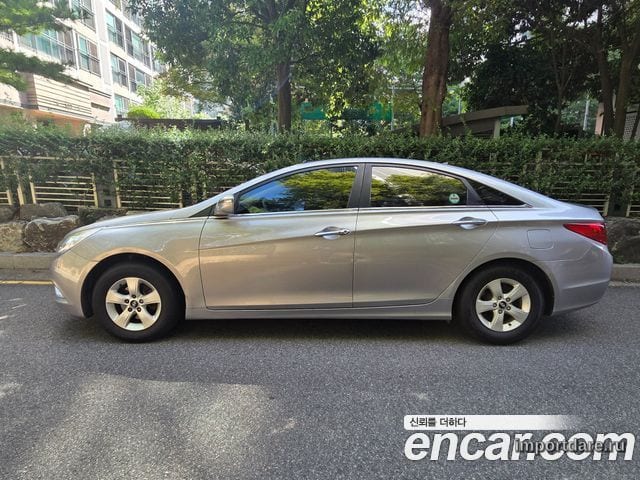 HYUNDAI SONATA THE BRILLIANT 2014 — 134 956 км, серебристо-серый, Корея — под ключ — фото 3