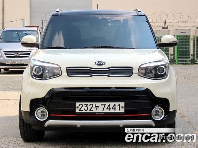 KIA SOUL 2017 — 113 794 км, белый-перламутр, Корея — под ключ — фото 2