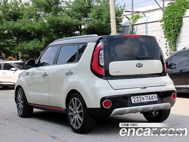 KIA SOUL 2017 — 113 794 км, белый-перламутр, Корея — под ключ — фото 3