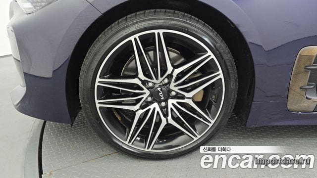 Kia Stinger детали