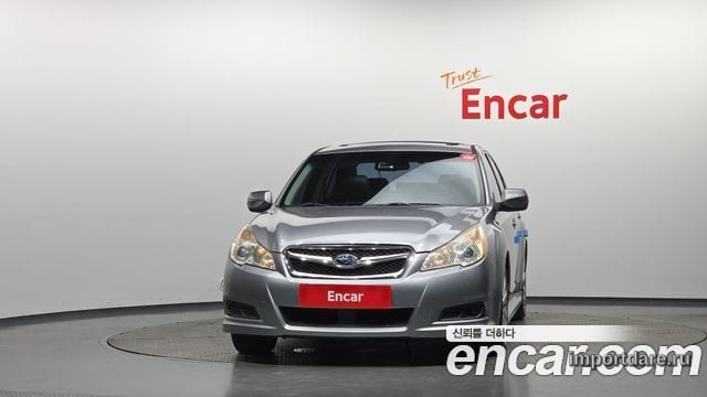 Subaru Legacy интерьер