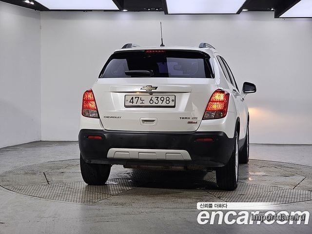 CHEVROLET TRAX 2014 — 207 811 км, белый, Корея — под ключ — фото 3