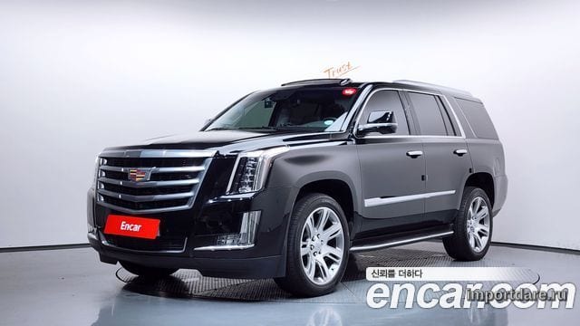 CADILLAC ESCALADE 2018 — 53 134 км, чёрный, Корея — под ключ — фото 1