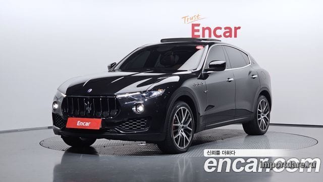 MASERATI LEVANTE 2018 — 115 319 км, синий, Корея — под ключ — фото 1