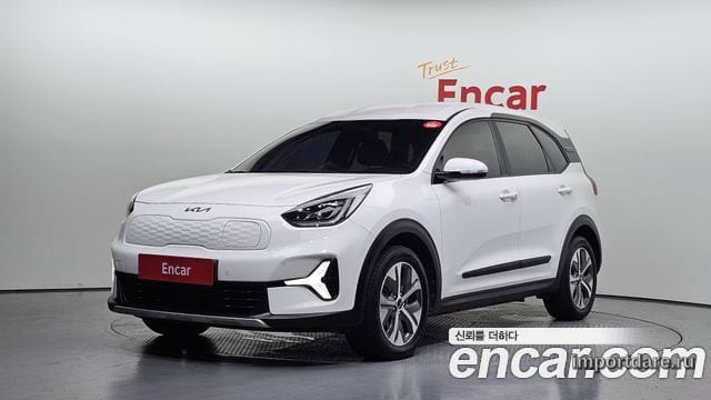 Kia Niro Plus 2024