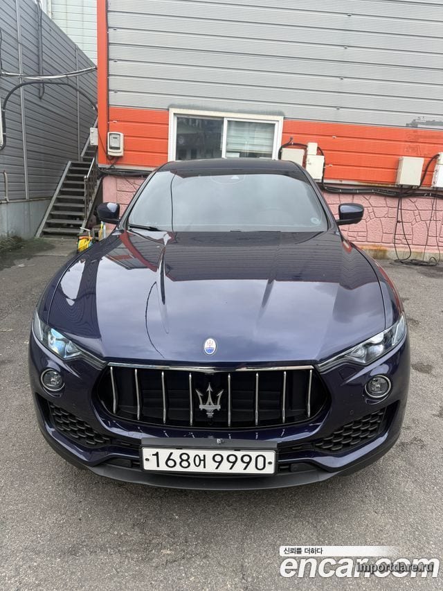 MASERATI LEVANTE 2018 — 141 000 км, синий, Корея — под ключ — фото 3