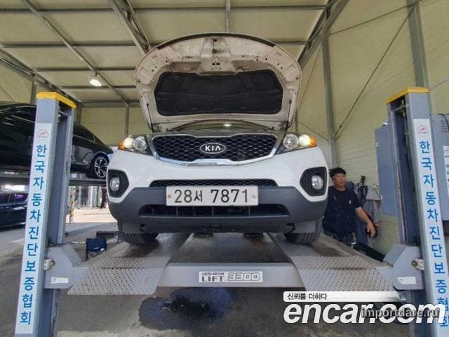 KIA SORENTO R 2011 — 172 509 км, белый, Корея — под ключ — фото 3